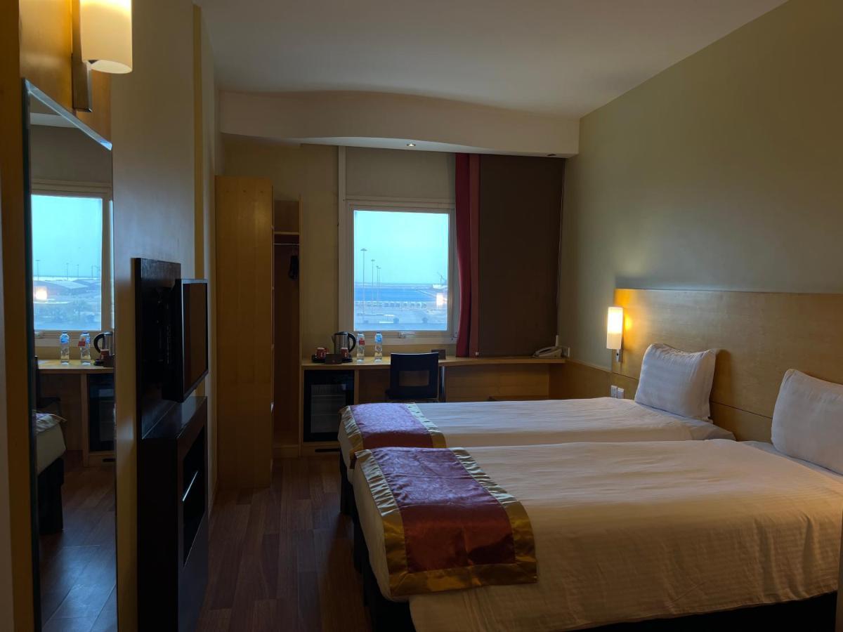 Ibis Yanbu Hotell Eksteriør bilde