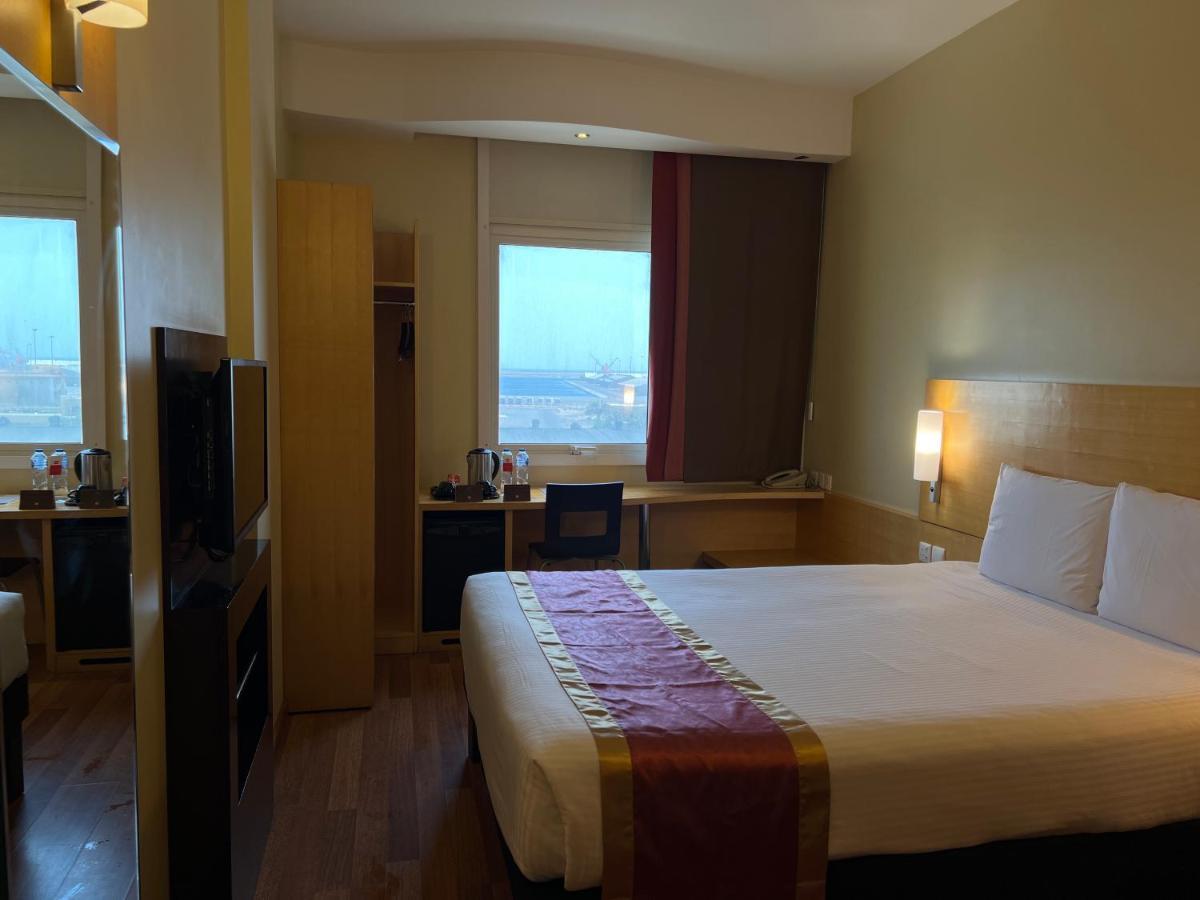 Ibis Yanbu Hotell Eksteriør bilde