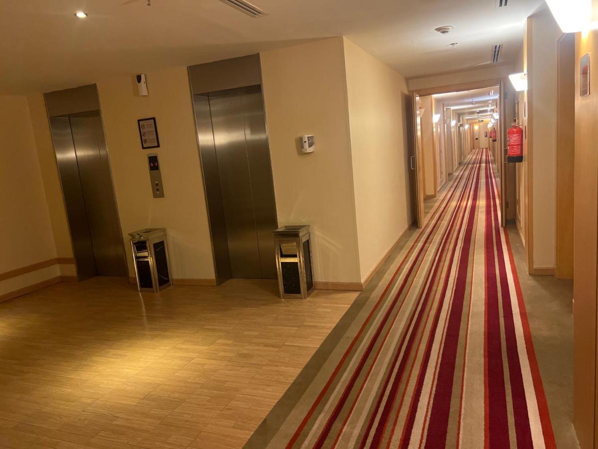 Ibis Yanbu Hotell Eksteriør bilde
