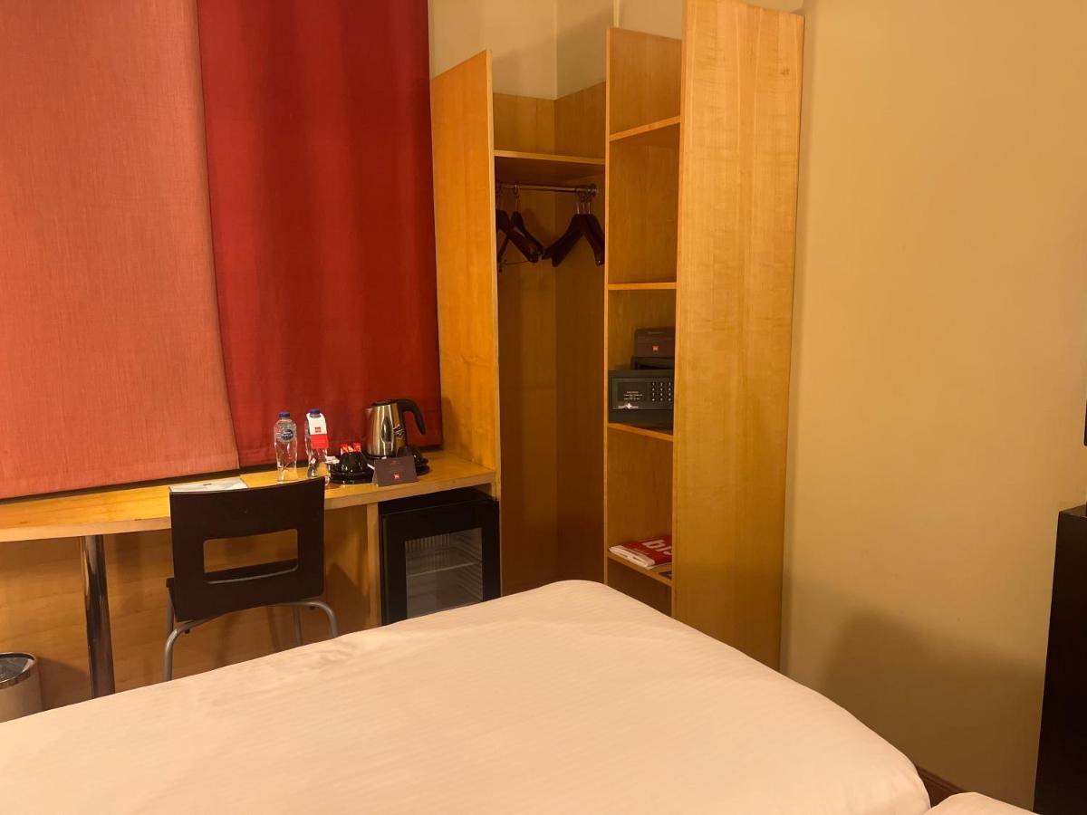 Ibis Yanbu Hotell Eksteriør bilde