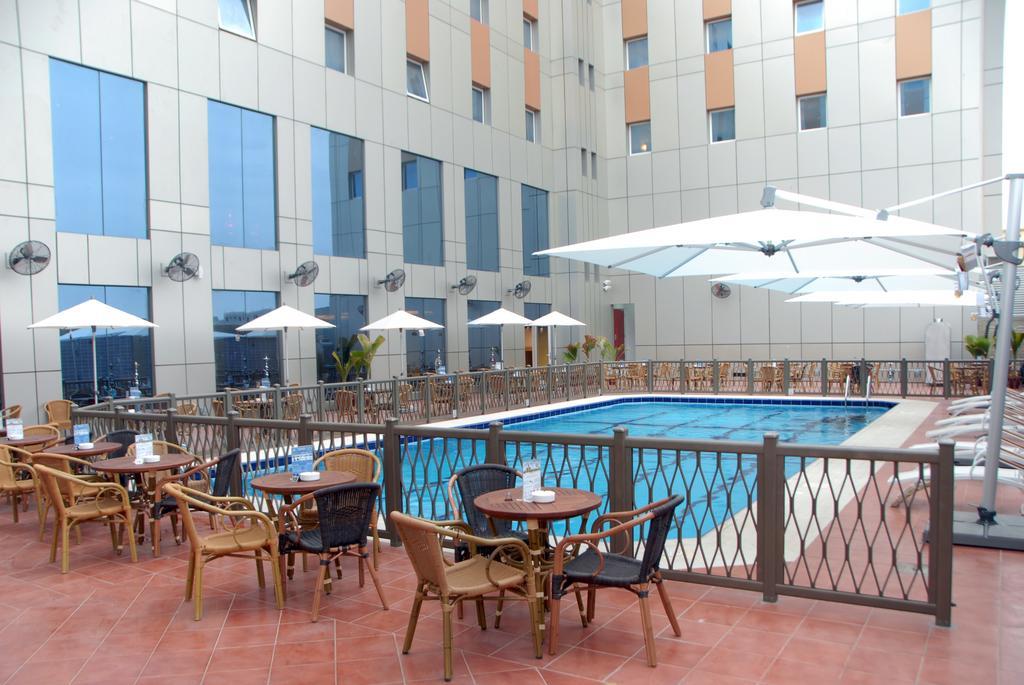 Ibis Yanbu Hotell Eksteriør bilde