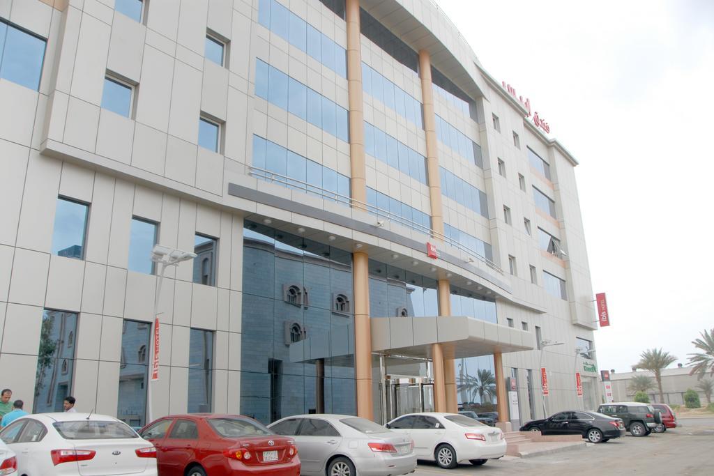 Ibis Yanbu Hotell Eksteriør bilde